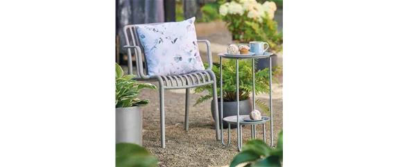 MODERNE ELEGANZ IM GARTEN!