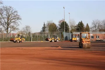 Sport- und Reitplätze